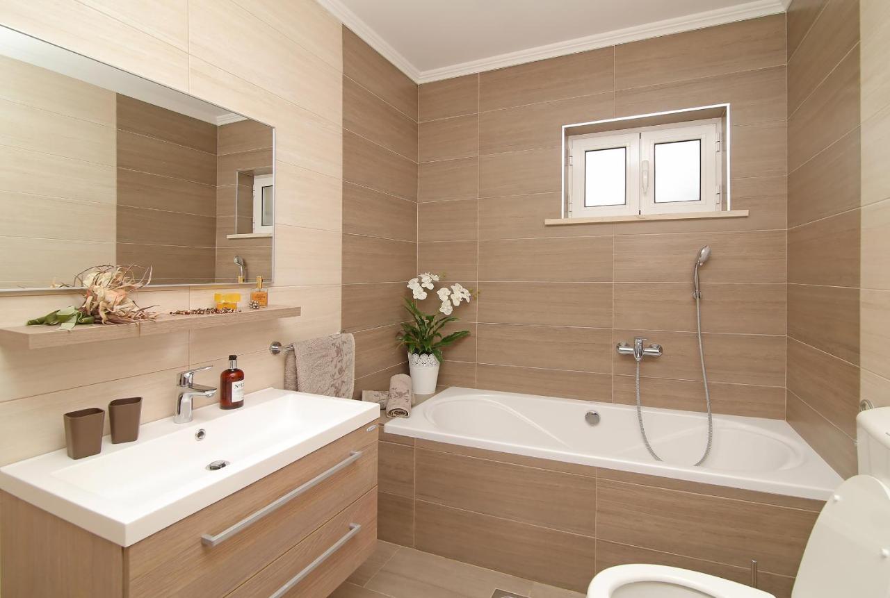 Apartment Moretic Gromaca Luaran gambar
