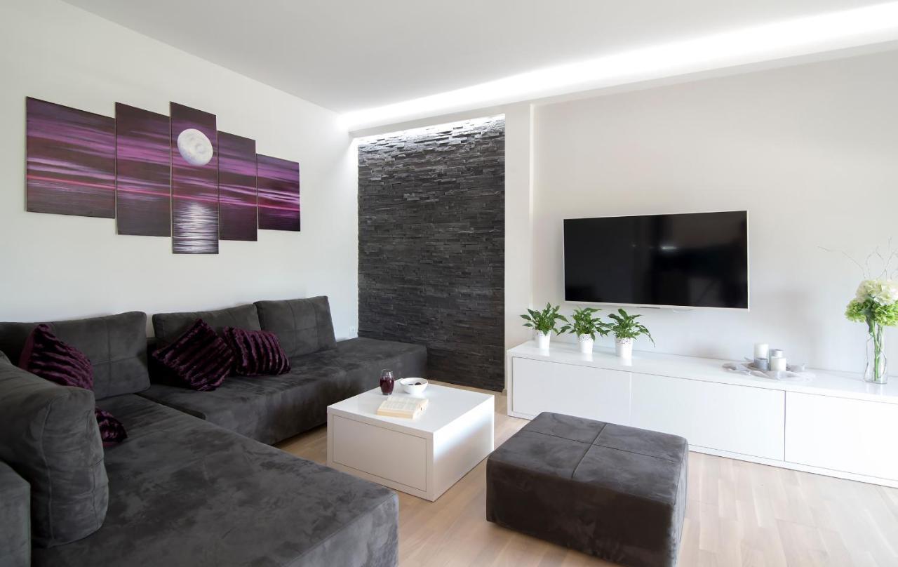 Apartment Moretic Gromaca Luaran gambar